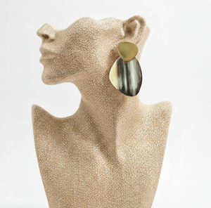 High Quality Horn & <b>Brass</b> Earrings - Natural Buffalo Horn Statement Stud Earrings - Luxury Geometric Jewelry Wholesale - Product Image 1