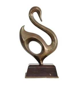 Nouvelle sculpture d'animal, décoration d'intérieur, artisanat, décoration d'intérieur d'animal, artisanat en aluminium fait à la main, art moderne de luxe, figurine en or antique - Product Image 1