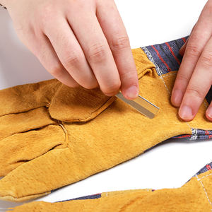 Wholesale <b>Cow</b> Split Leather Safety Gloves Plain Style Wrist Length Welding Gloves for Industrial Casual and Outdoor Use - Product Image 3