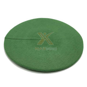 Bérets de qualité supérieure fabriqués avec des matériaux durables, faible MOQ, couleur unie, qualité premium. - Product Image 2