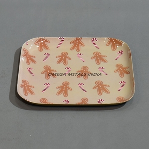 Plateau de service vert ovale élégant avec design à carreaux classique et garniture dorée, parfait pour exposer des collations et améliorer la décoration - Product Image 3