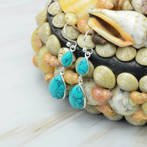 Pendientes colgantes de plata de ley 925 azul turquesa, gancho de piedras preciosas hecho a mano, joyería, 1 par, regalo de Navidad para ella, venta al por mayor - Product Image 1