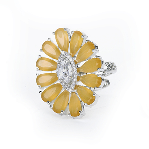 Bague en zircon cubique classique ajustable plaquée rhodium en ligne 422928 avec pierre jaune - Product Image 1