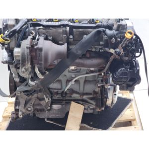 MOTEUR SEMI-COMPLET D'OCCASION FIAT 500 Série L Trekking/Cross 955 A3000 120CV 71777191 955 A3000 Diesel 1598 (13>) - Product Image 3