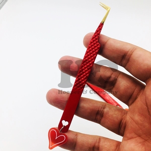 Pince à épiler professionnelle en acier inoxydable avec breloque en forme de cœur, anti-magnétique pointu, cils de vison durables, nouvel arrivage - Product Image 1