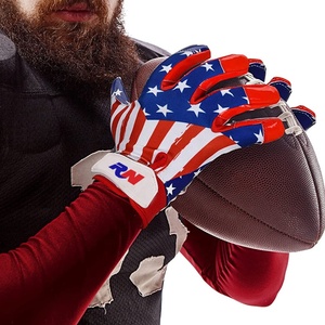 Gants de sport de football entièrement sublimés de qualité supérieure, antidérapants, avec paume en cuir, couleur personnalisée, design moderne pour hommes/femmes - Product Image 4