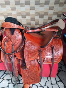 Western Wade Tree Premium Ranch Roping Saddle, Collar de pecho de cuero personalizado y riendas, Cowboy Horse Ranch Venta caliente - Product Image 2