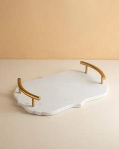 Plateau en marbre de luxe au design tendance pour la décoration intérieure, ajoutant une beauté intemporelle tout en gardant les objets bien rangés et accessibles - Product Image 4