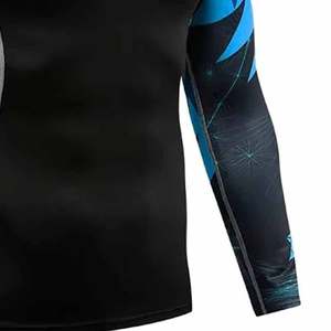 เสื้อรัดกล้ามเนื้อ MMA แบบขายส่งสำหรับผู้ชาย คุณภาพสูง ผลิตจากโพลีเอสเตอร์ แขนยาว สีและโลโก้ตามสั่ง - Product Image 5