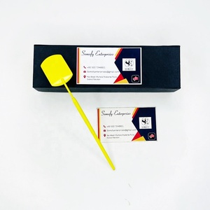 Espejo de Maquillaje de Bolsillo Plegable de Doble Cara, Ovalado, de Acero Inoxidable Sostenible, con Aumento de 3X, Color Amarillo - Product Image 1