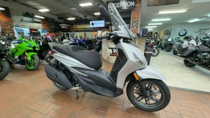 NOUVEAU SCOOTER-MOPED PIAGGIO BV 400 SPORT 2026 - Product Image 4