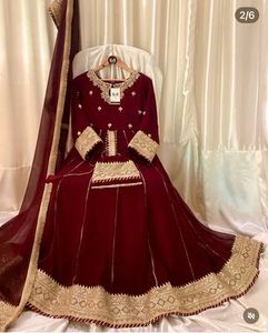 El último vestido Anarkali de diseñador de Fab Zone Faux Georgette Bordado Secuencia Trabajo Ropa india y pakistaní - Product Image 5