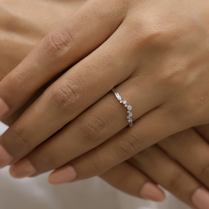 Bague de mariage en diamant Moissanite coupe brillante ronde 0.26 CT, bague de mariée assortie empilable pour femme - Product Image 3
