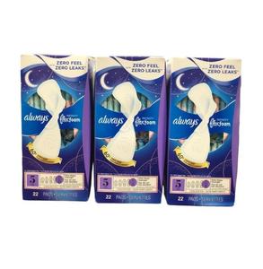 Serviettes hygiéniques Always FlexFoam avec ailettes, taille 5, extra lourdes, nuit, 132 unités, en vente à prix réduit, non parfumées, en gros - Product Image 1