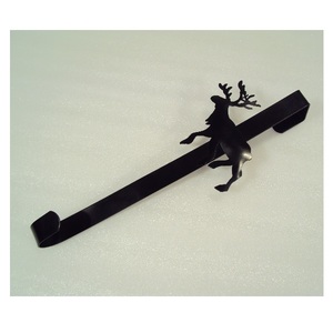 Cintre de guirlande en fer peint noir motif flocon de neige pour guirlande de noël crochet porte d'entrée décorative - Product Image 3