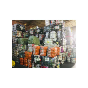 Accesorios mixtos Bale cinturones de segunda mano, bolsos, sombreros, bufandas y accesorios de moda - Product Image 1