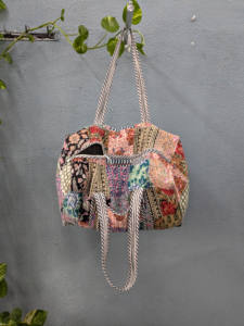 Bolsa de lona de algodón hecha a mano Patchwork acolchado diseño bloque estampado personalizado verano invierno viaje mercado compras regalo su playa - Product Image 6