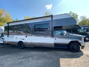 Nouveau modèle 2026 Winnebago Spirit NPF Édition Limitée 26NP prêt à la vente - Product Image 3