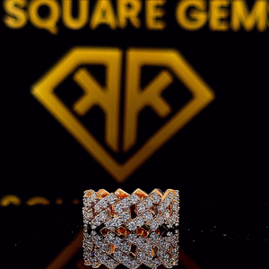 Anillo de Compromiso y Matrimonio Unisex con Cadena Cubana Antigua, Color Rosa, con Moissanita Redonda Brillante de Corte Fuego - Product Image 4