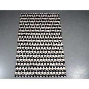Tapis rectangulaire en cuir de vachette à poils, fait main, patchwork abstrait, pour salon, chambre, couloir - Product Image 1