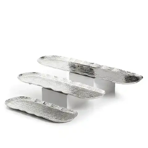 Plato de servicio de metal chapado en oro de calidad duradera, vajilla de hotel de lujo, plato de servidor de comida - Product Image 3