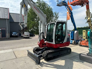 รถขุดขนาดเล็ก Takeuchi TB250 พร้อมห้องโดยสารเงียบสงบ ระบบกรองอากาศล่วงหน้า และคันบังคับ 4 ตัว ราคาดี - Product Image 2