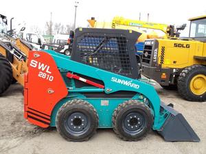 Mini-chargeuse sur pneus Sunward SWL2810, machine de construction compacte haute performance - Product Image 5