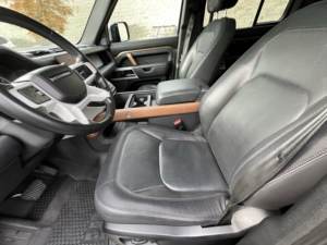 Land Rover Defender X-Dynamic SE 2023 Usado en Buen Estado - Product Image 4