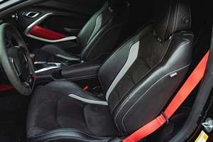 Auto Deportivo ARO 2SS 2024, Motor V6 de 3.5L de Aspiración Natural, Automático, 3 Plazas, Cuero Oscuro, Techo Panorámico de 360°, Frenos de Disco Delanteros/Traseros - Product Image 6