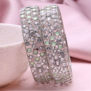 Ensemble de bracelets en laiton AD inversé de style ethnique de luxe moderne plaqué argent pour les mariages de type orthodoxe - Product Image 2