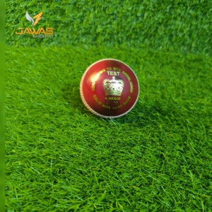 Ballon de cricket rouge cousu à la main, prêt pour le match, en cuir - Product Image 1