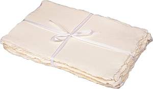 Feuilles de papier A4 plantables faites à la main, personnalisées, très vendues - Écologiques pour le bureau, les cadeaux d'affaires, les projets, papeterie recyclée, utilisation quotidienne - Product Image 3