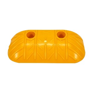ฝาครอบกันชนความเร็วแบบคลาสสิกสำหรับถนน ทำจากพลาสติก ขนาด 25 x 10 x 5 ซม. - Product Image 2