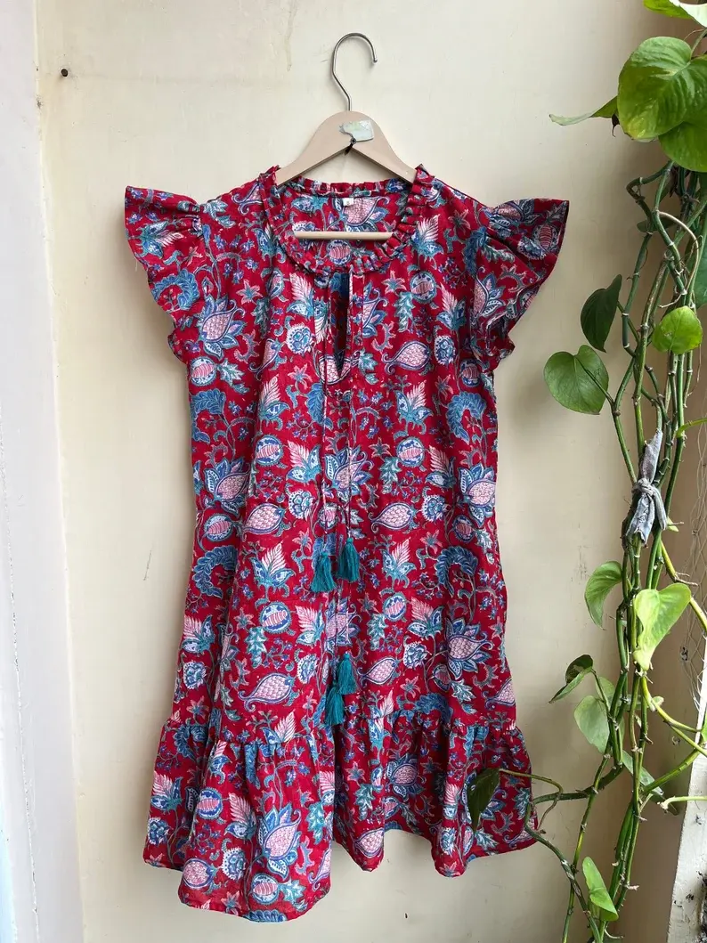 สีน้ำตาล