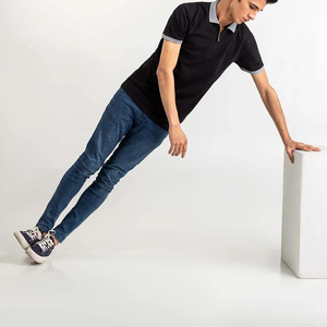 Camiseta de golf transpirable de manga corta con logotipo personalizado para hombre, ropa de verano con ajuste seco - Product Image 3