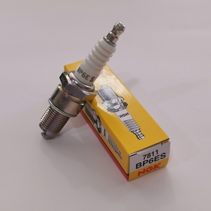 Bugi NGK Hệ Thống Động Cơ Tự Động Iridium Chính Hãng Nguyên Bản 7811 BP6ES Phổ Biến Với W20EP-U DENSO/W20TT, CHAMPION OE001/T10 - Product Image 2