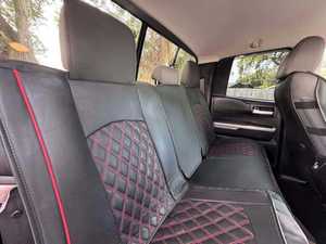 Toyota Tundra SR5 2017 Rojo Brillante Oscuro, Doble Cabina, 4L, Usado, Techo Solar, Asientos de Cuero, Transmisión Automática, Sistema de Navegación R18 - Product Image 6