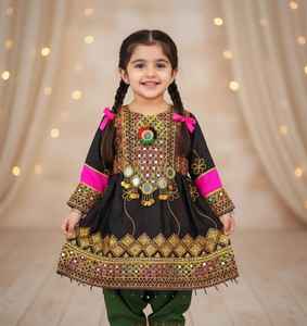 VESTIDOS AFGANOS HECHOS A MANO PARA NIÑOS EN VENTA A PRECIO ECONÓMICO 2026 VESTIDOS TRADICIONALES PARA NIÑOS MOQ BAJO Y PERSONALIZACIÓN - Product Image 5