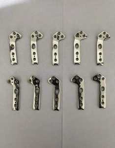 Plaques de verrouillage vétérinaires TPLO 3.5mm longueur 60mm droite et gauche ensemble de 10 pièces Instruments chirurgicaux orthopédiques - Product Image 6