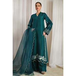Ensemble chemise et dupatta en satin Elodie - Product Image 6