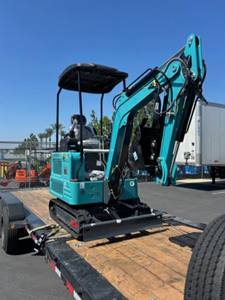 Mini-excavatrice 1,8 tonne, 4000 lb, EPA, sur chenilles, moteur Kubota, engin de terrassement, best-seller, en promotion - Product Image 4