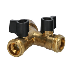 Adattatore per Tubo in Ottone con 2 Ingressi Maschio 3/4" e Uscita Femmina 3/4" - Product Image 4