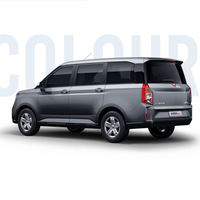 China Wuling HongGuang Plus Minibús Rentable Mini Van Bus Microbús Coches de gasolina