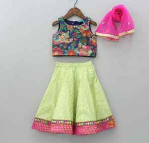 Filles de haute qualité enfants Lehenga Choli vente en gros vêtements ethniques indiens et pakistanais vêtements de fête du fabricant et fournisseur - Product Image 6