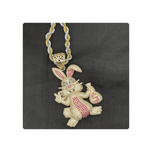 Vente en gros de pendentifs hip-hop classiques de haute qualité sertis de diamants, logo personnalisé, bijoux de mode pour femmes - Product Image 6