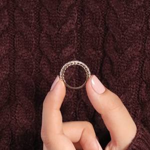 Bague de mariage unisexe de luxe Starsgem personnalisée en or 14 carats plaqué or, design classique, diamant ovale cultivé en laboratoire, certifié IGI - Product Image 5