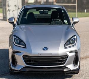 Suu baa ru B.R.Z Limited Turbo 2024, Asientos de Cuero, Techo Panorámico, Faros LED, Llantas R18, Pantalla Táctil - Product Image 1