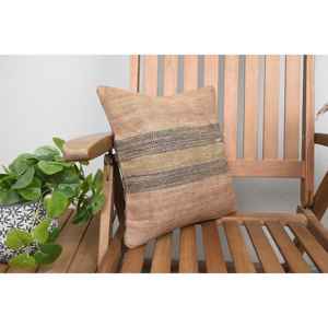 Oreiller patchwork Kilim en laine beige 14x14 pouces oreiller rustique brodé moelleux vintage de luxe pour la literie ou le sol - Product Image 2