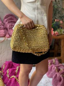 Bolso de hilo de ganchillo de alta moda, bolsos al por mayor con forro de tela de algodón, cierre de cremallera y decoración de borlas para uso diario - Product Image 3