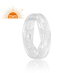 Nuevo diseño de anillo de plata de ley, joyería personalizada para mujer, regalo para ella, fabricante de joyería personalizada - Product Image 2